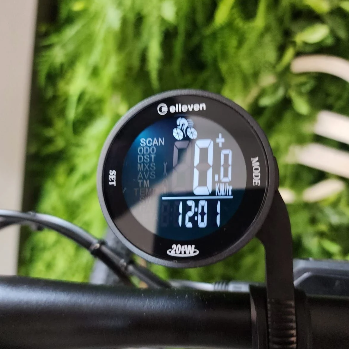 Ciclocomputador Elleven com 20 Funções - Sem fio e tela LCD
